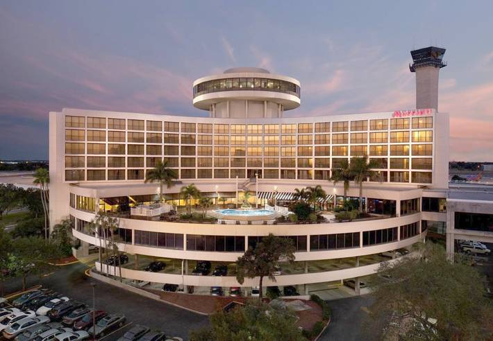 Hotel para 2 personas, con piscina y terraza - 1