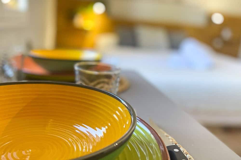 Entire apartment, Ideal flat for couples in Enveitg in Enveitg, Prades region