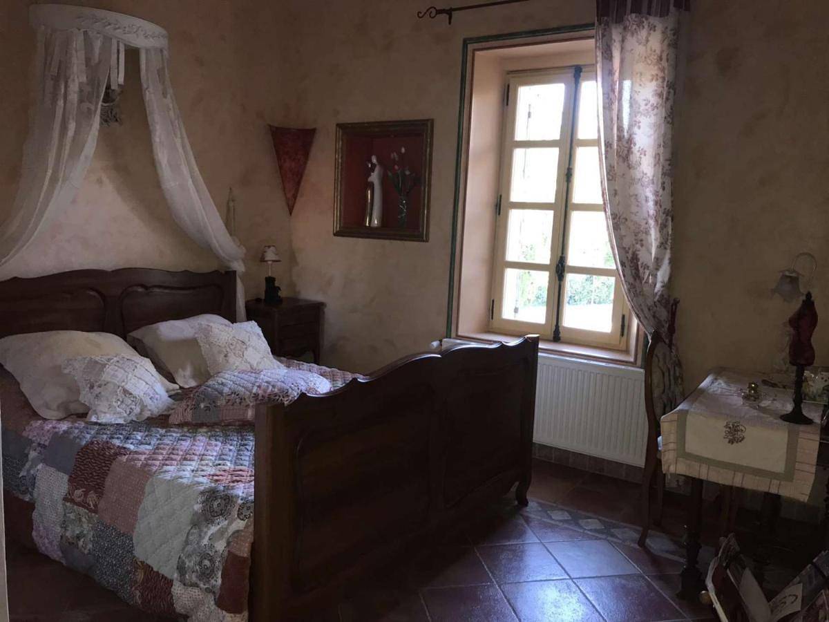 Double Room in Barbentane, Région d'Arles