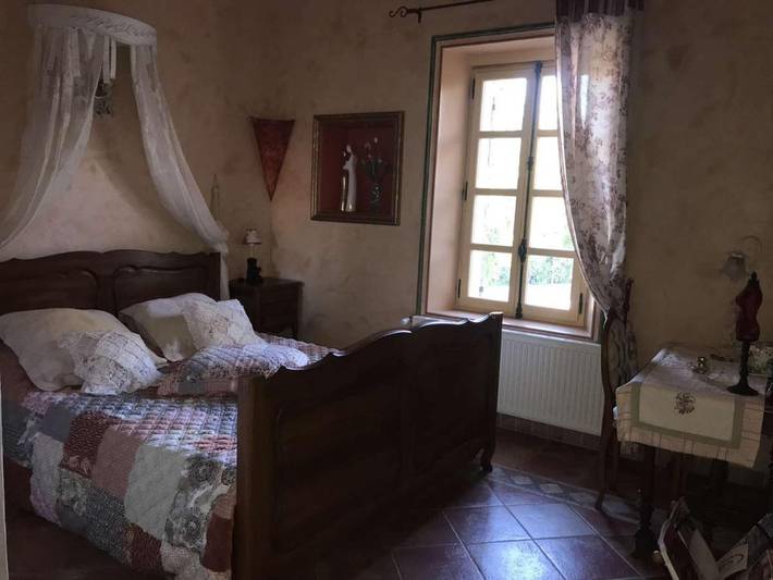 Location de vacances pour 2 personnes, avec vue ainsi que piscine et jardin, animaux acceptés dans Abbaye de Saint Michel de Frigolet - 3