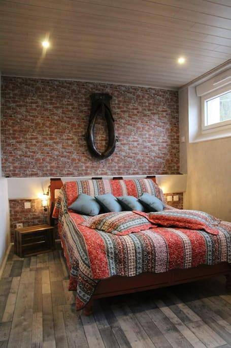 Location de vacances pour 4 personnes, avec Balcon ainsi que Terrasse et Vue à Herpelmont
