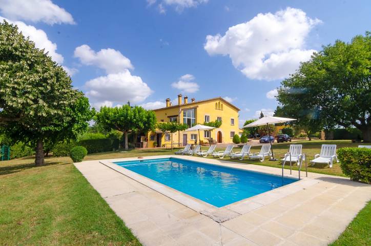 Casa rural para 16 personas, con Terraza y Jardín en Sils