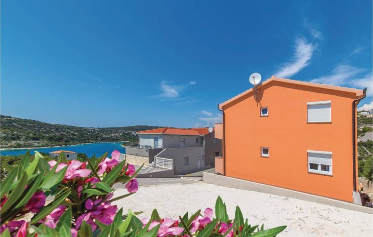 Apartament wakacyjny dla 5 osób, z Taras w Sevid