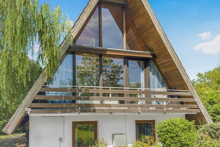 Ferienhaus für 6 Personen, mit Balkon und Garten sowie Sauna in Brodten