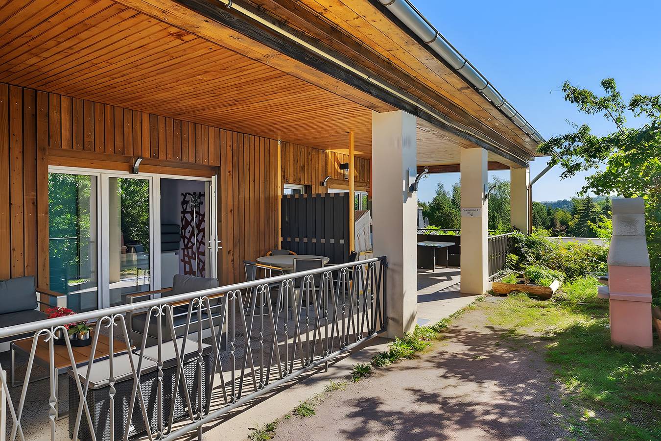 Ganze Wohnung, Ferienwohnung „Zum Segel“ 2 mit privater Terrasse und Wlan in Bungalowdorf Zadelsdorf, Zeulenroda-Triebes