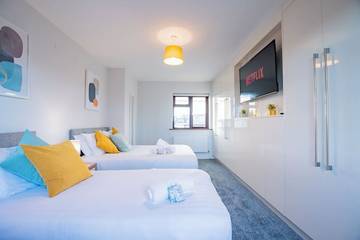 Holiday Home for 7 People in Claddagh, Galway, Photo 1