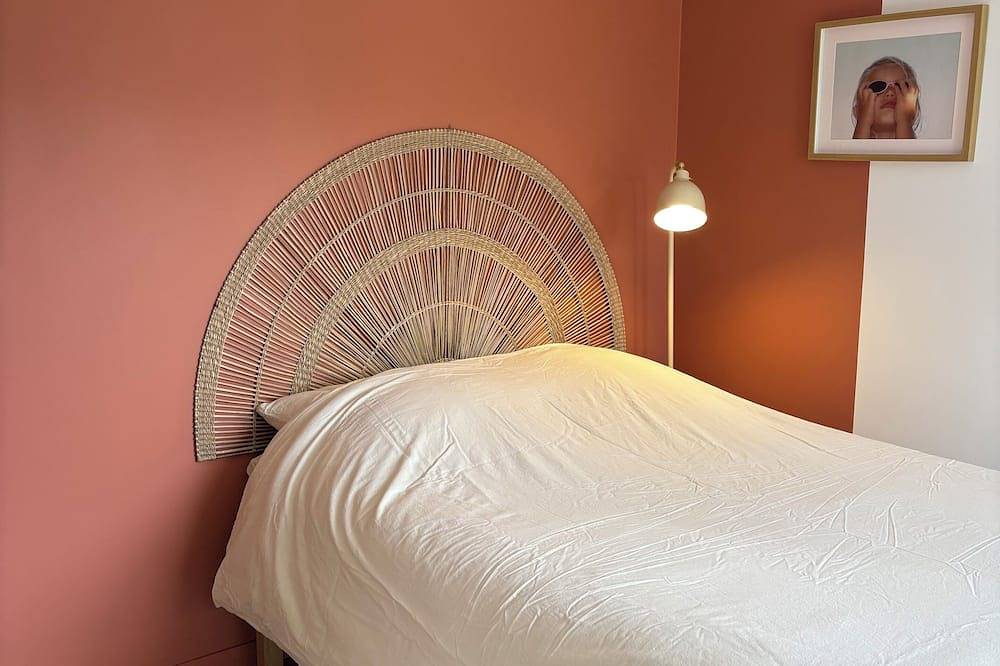 Villa neuve contemporaine et confortable à 10 minutes à pied de la plage . in Pornic, Côte de Jade
