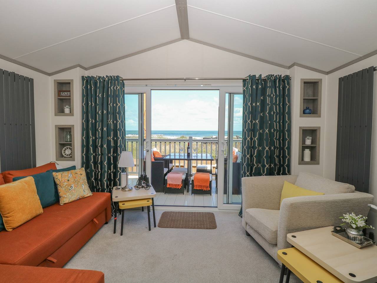 Sand & Serenity in Broomholm, Norfolk Coast