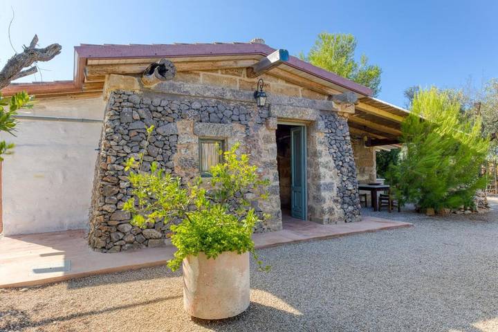 Agriturismo per 2 persone, con Terrazza e Giardino a Ugento