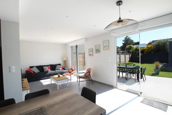 Gîte pour 8 personnes, avec jardin et terrasse, animaux acceptés dans Barneville Plage - 2