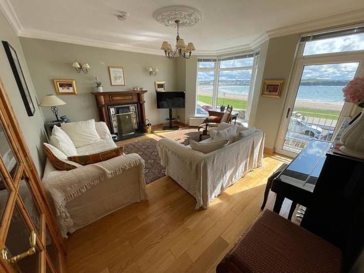 Holiday rental for 13 people, with view and terrace in Portrush