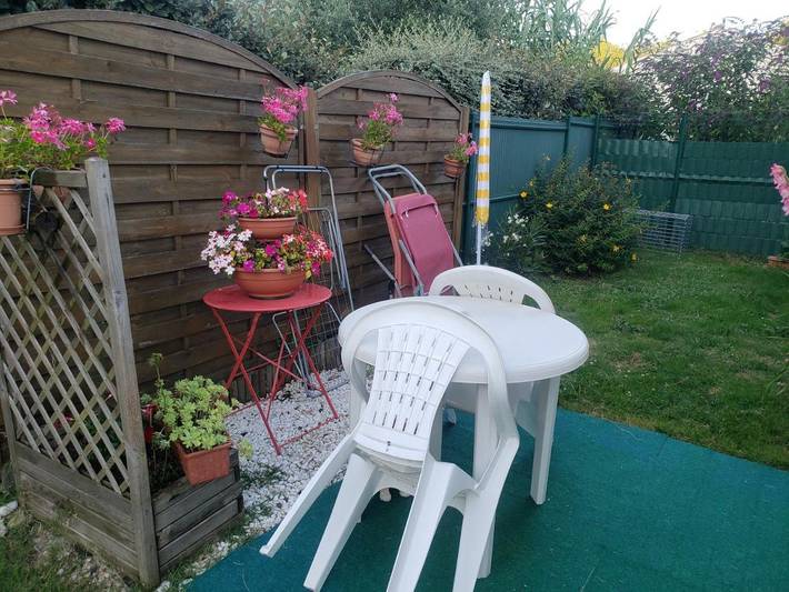 Location de vacances pour 2 personnes, avec vue et jardin, animaux acceptés à Étaules - 4