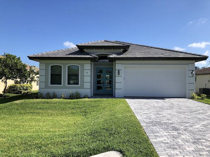 Vacation rental for 10 people, with terrace in North Naples