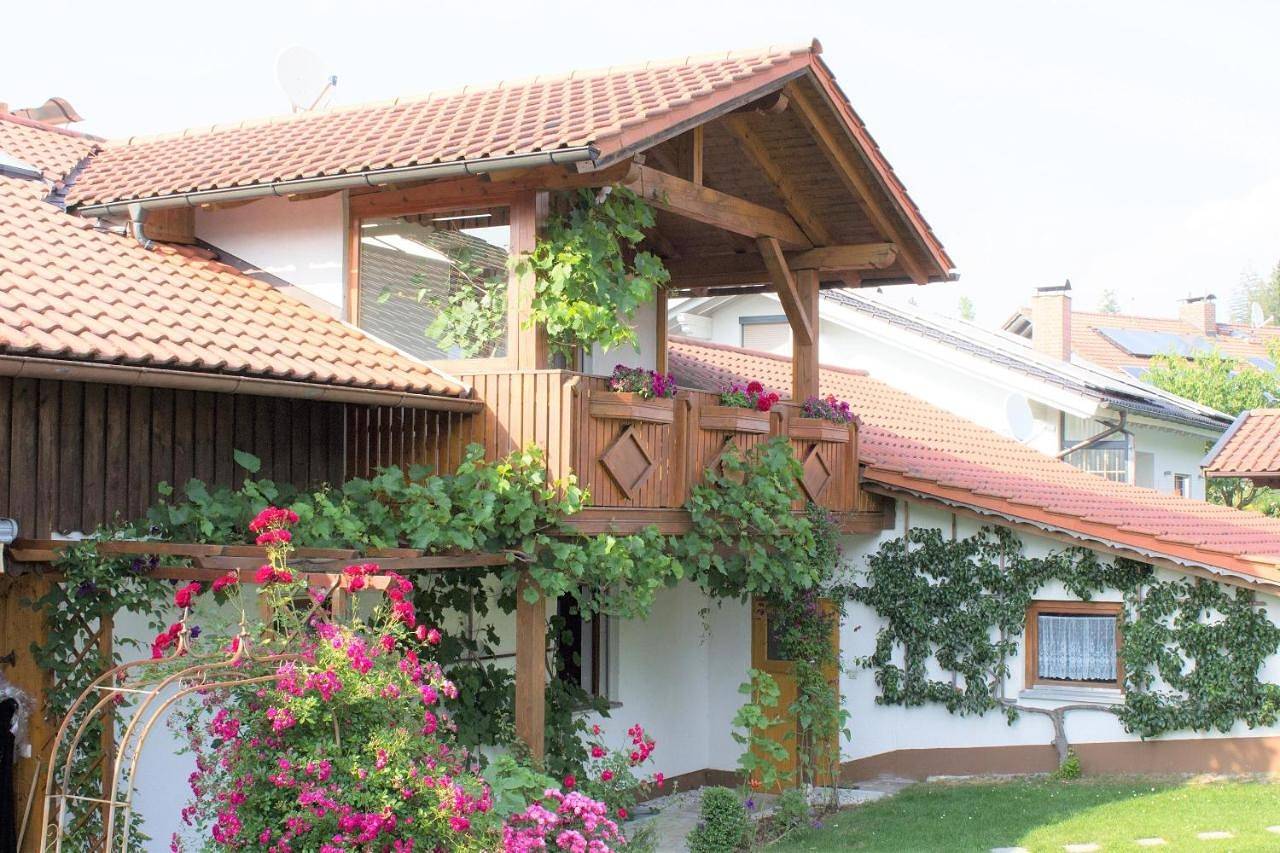 Ganze Wohnung, Two-Bedroom Apartment in Bischofsmais, Ostbayern