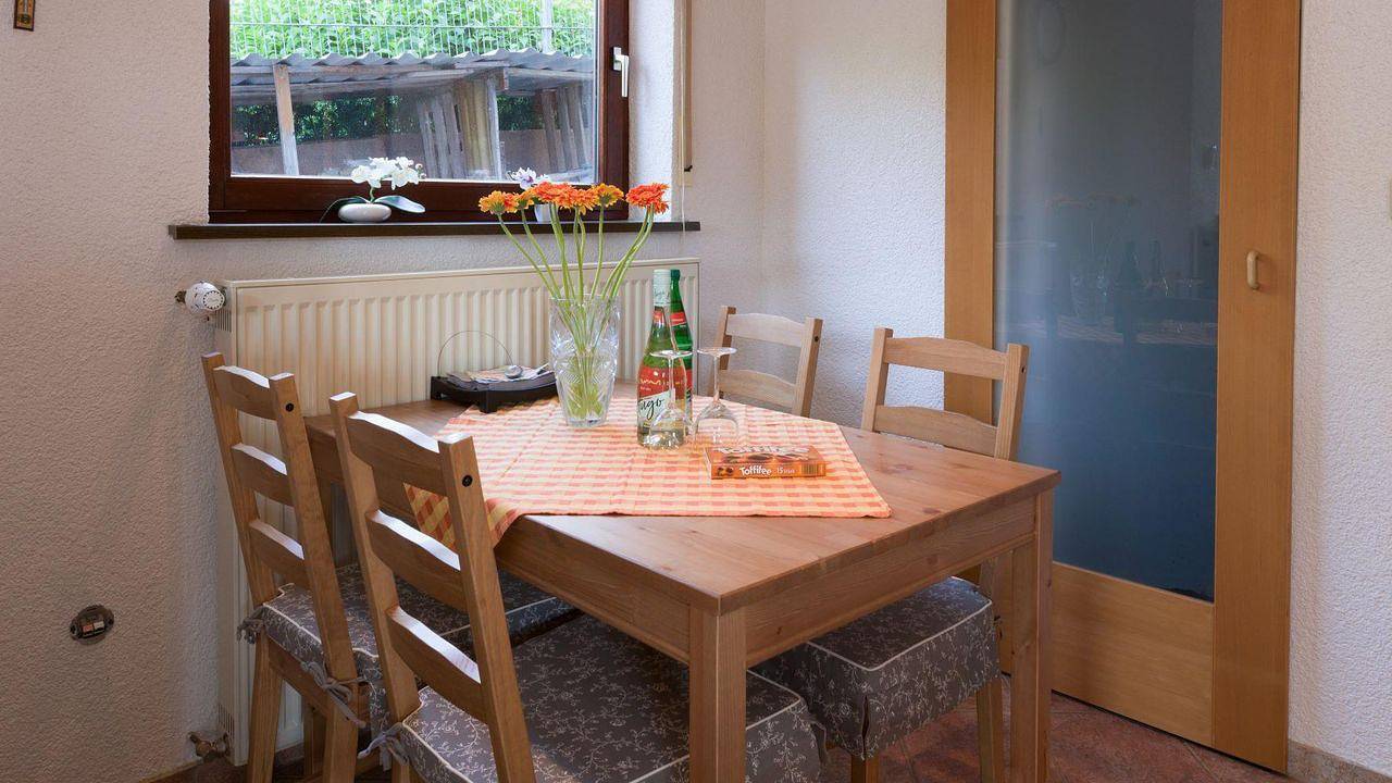 Ganze Ferienwohnung, Ferienwohnung für 2 Personen (40 m²) in Weiskirchen in Weiskirchen, Saar-Nahe-Bergland