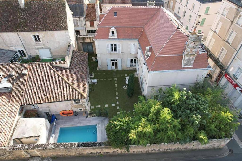 Seven-Bedroom House in Saint-Savin, Vienne (France)