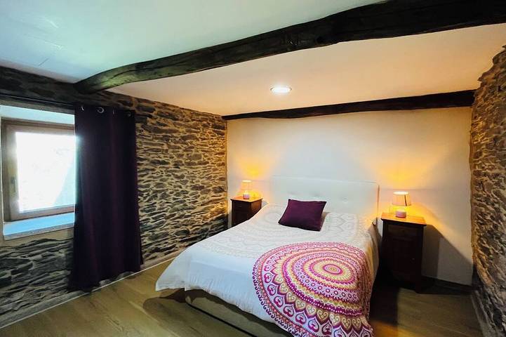 Casa con jardín, entre Santiago de compostela y Coruña in Órdenes, Provincia de La Coruña
