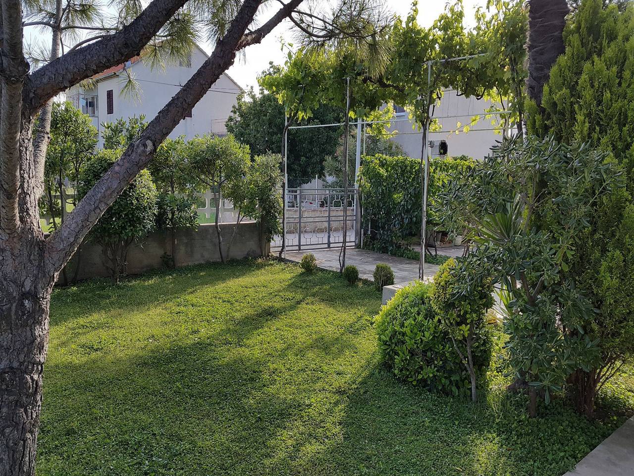 Ganze Wohnung, Apartment Beti in Betina, Tisno