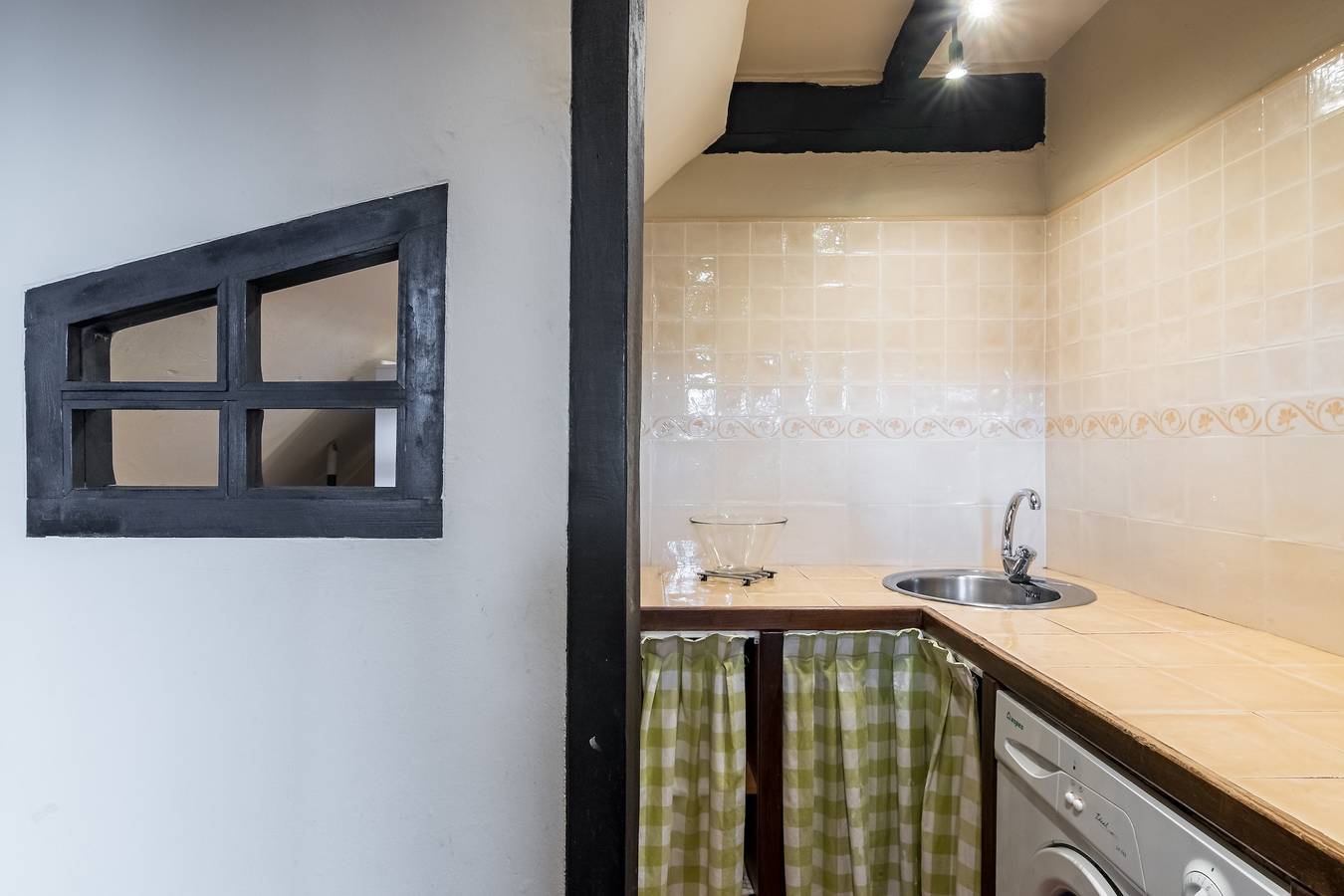 Middenhuis met gedeelde tuin in het hart van Cantabrië, foto 9