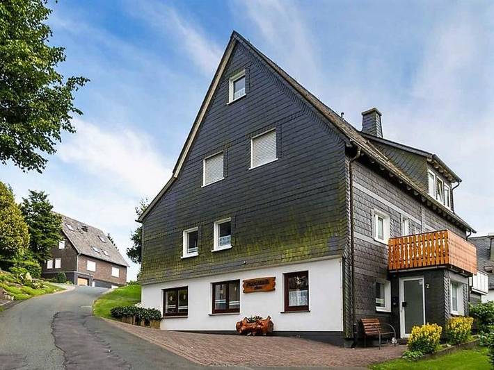 Ferienhaus für 4 Personen, mit Sauna in Altastenberg
