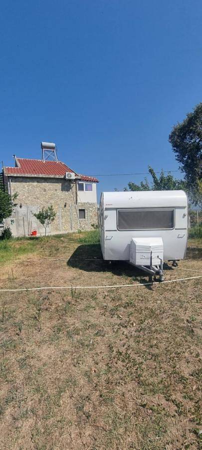 Location de vacances pour 4 personnes, avec jardin et vue dans Lezhë - 2