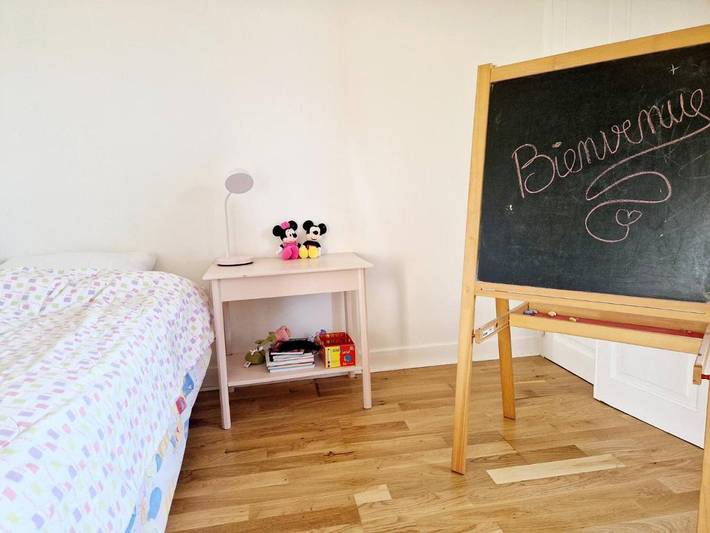 Location de vacances pour 8 personnes, avec jardin ainsi que piscine et terrasse à Bessuéjouls - 3