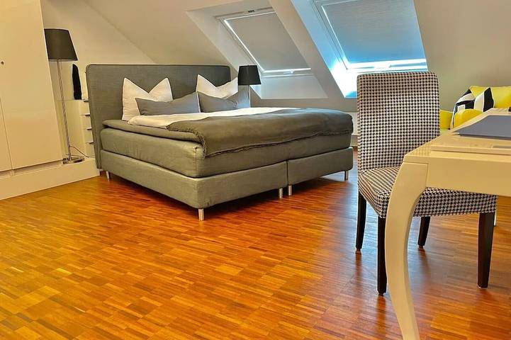 Ferienwohnung für 2 Personen, mit Balkon und Garten