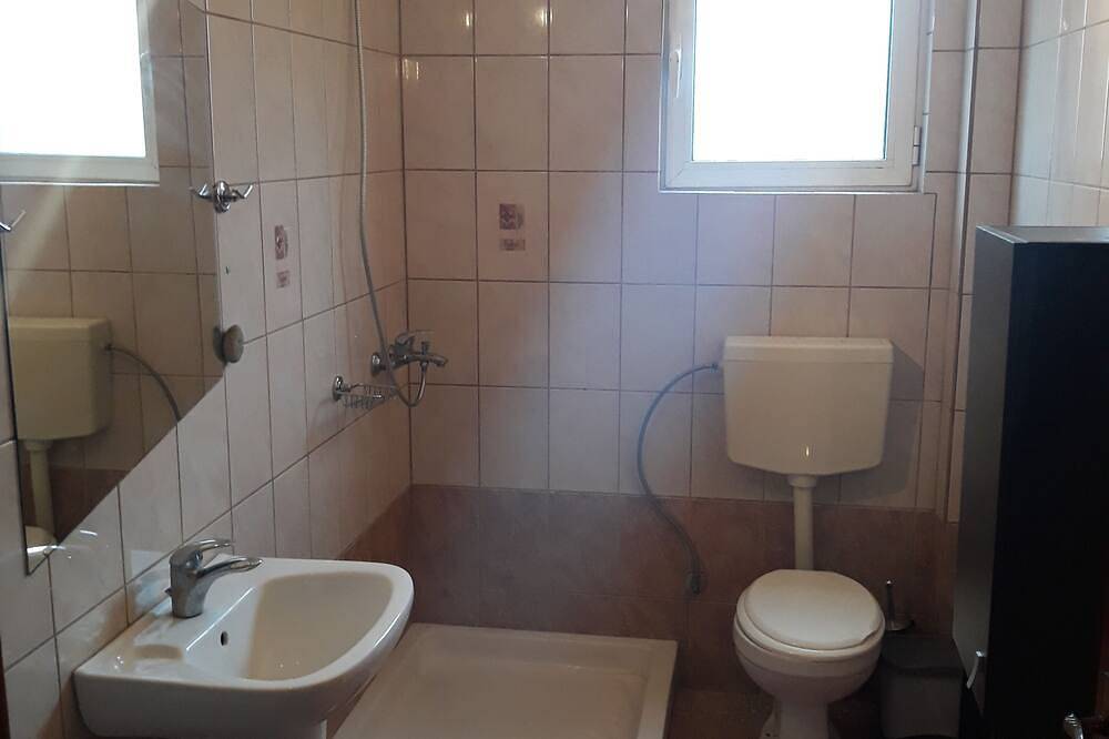 Διαμέρισμα est en cours de traitement in Petra (Griechenland), Lesbos