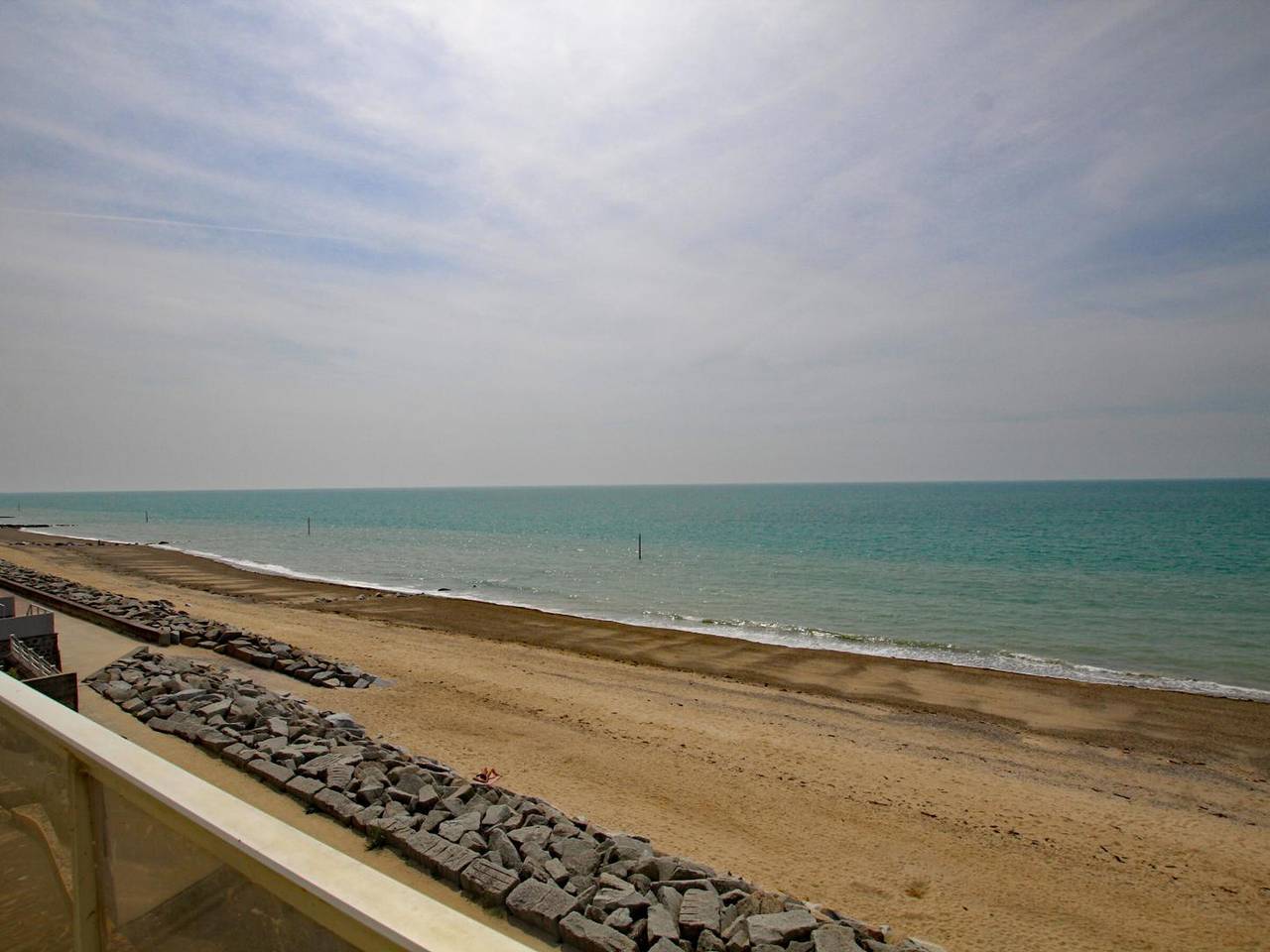 Ganze Wohnung, Meerblick-Apartment mit Service und Privatparkplatz in Agon-Coutainville, Coutances und Umgebung