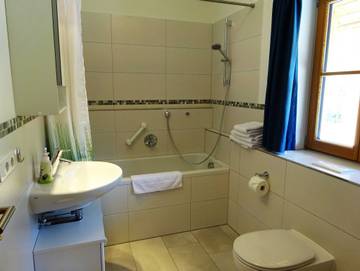 Ferienwohnung für 4 Personen in Bayrischzell, Alpenland Tegernsee Schliersee, Bild 2