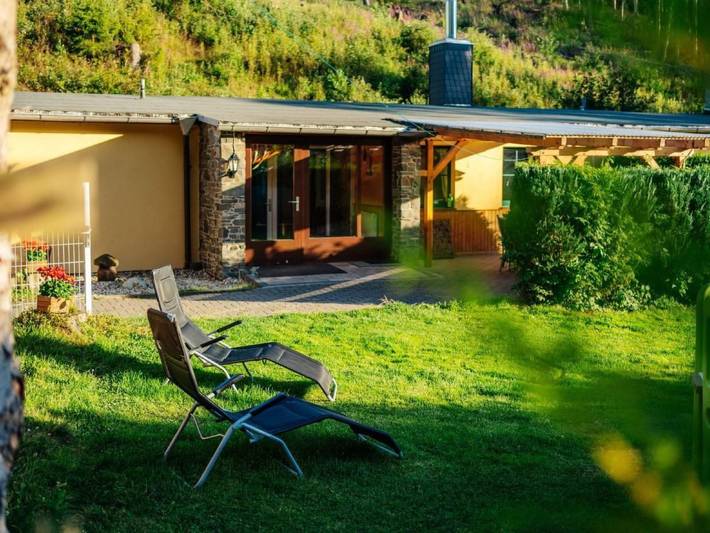 Bungalow voor 6 personen, with tuin and terras as well as sauna, met huisdier in de Harz