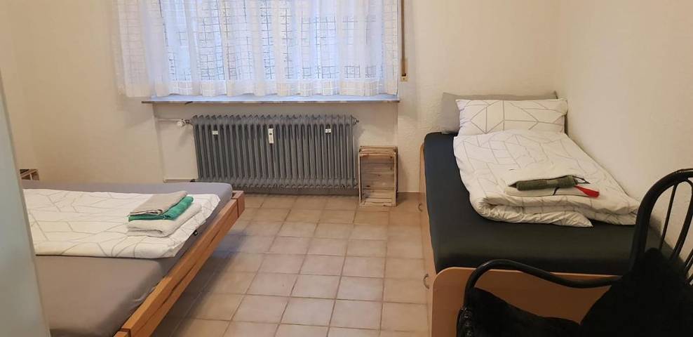 Ferienwohnung für 4 Personen, mit Balkon in Schwetzingen - 2