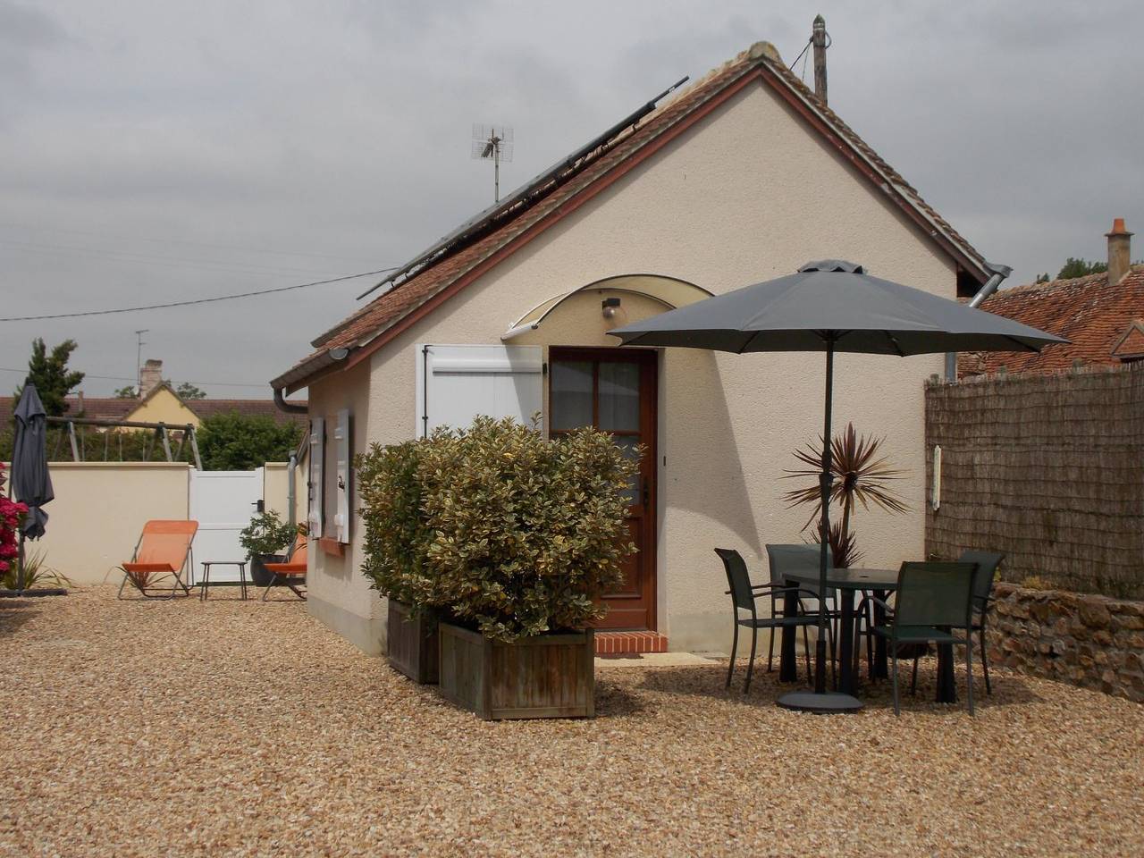Petite maison "La Boulaye" à la campagne in Anjouin, Région d'Issoudun