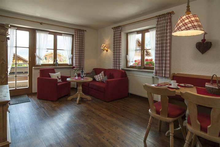 Ferienwohnung für 3 Personen, mit Balkon und Terrasse sowie Whirlpool und Sauna in Bolsterlang - 4