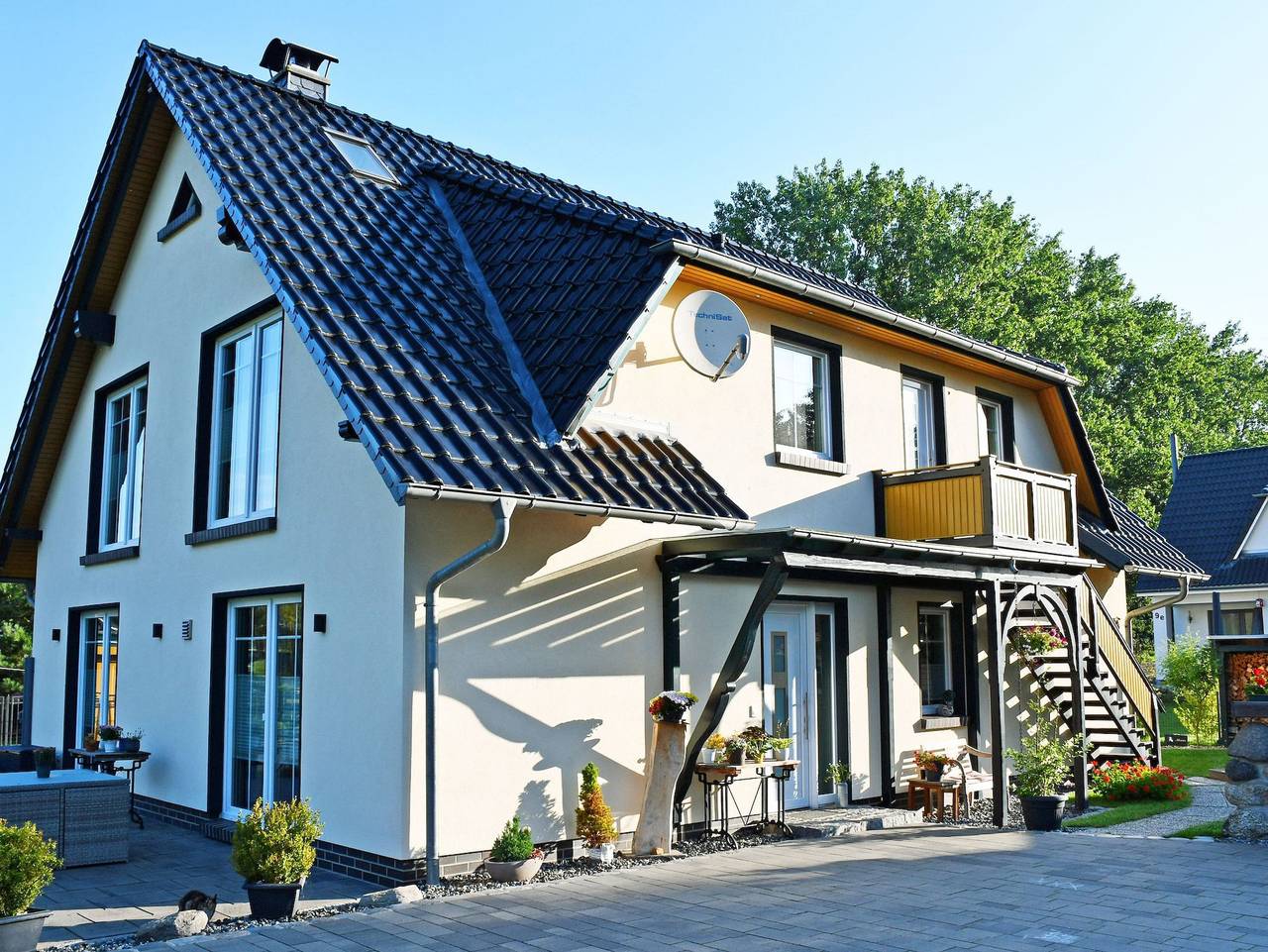 Ganze Ferienwohnung, Ferienwohnungen zur Granitz mit Terrasse - 02 Ferienappartement zur Granitz mit Balkon in Serams, Zirkow
