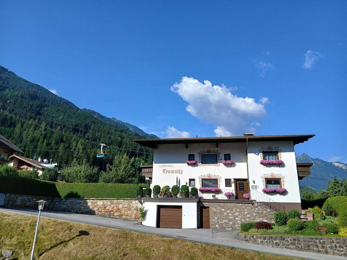 Gästehaus Tramnitz in Mayrhofen, Zillertaler Alpen
