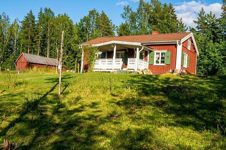 Ferienhaus für 6 Personen, mit Terrasse und Garten sowie Sauna