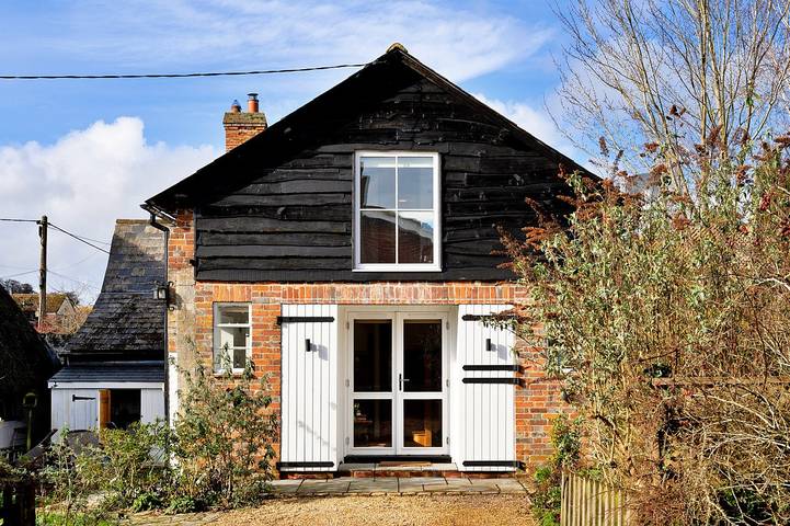 Holiday rental for 4 people, with terrace in North Wessex Downs