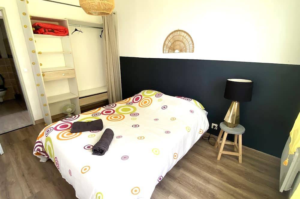 Completely renovated country house with air conditioning and garden in Allez-et-Cazeneuve, Región de Villeneuve-sur-Lot