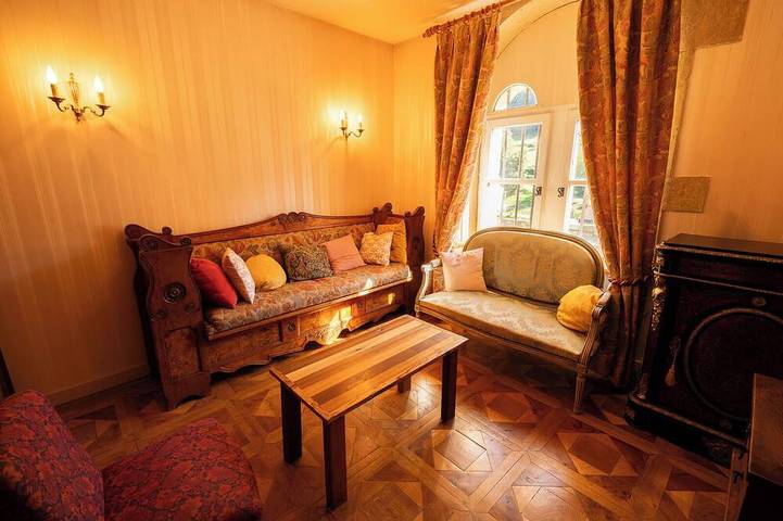 Château pour 8 personnes dans le Jura - 3