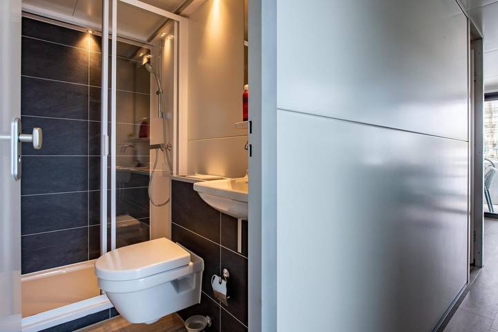 Lodge für 4 Personen, mit Balkon/Terrasse und Terrasse in Kamperland - 2