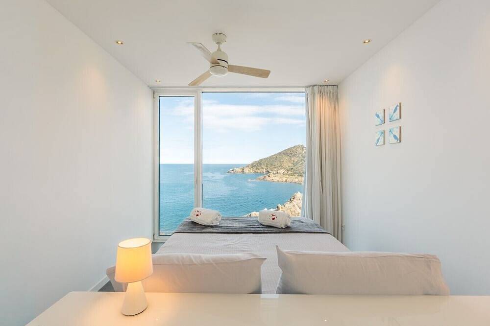 Casa Girasol • Iconic luxury villa • Infinity pool in el Port de la Selva, Oberampurien