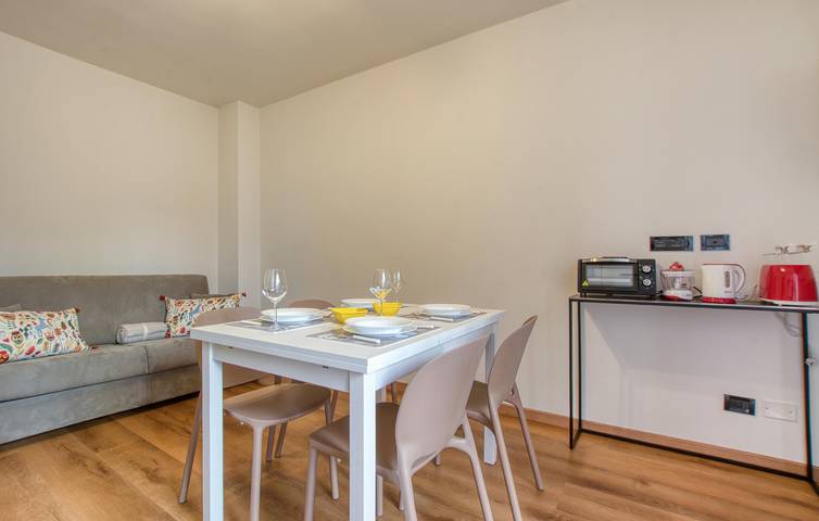 Appartamento intero, Elegante appartamento sul mare con terrazza e comfort moderni in Bagni Marina, Recco