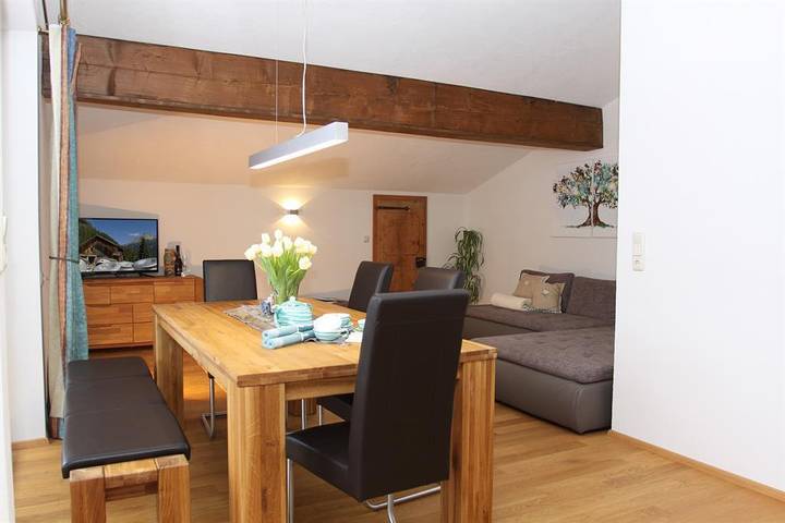 Ferienwohnung für 6 Personen, mit Balkon und Garten sowie Ausblick im Lechtal - 4