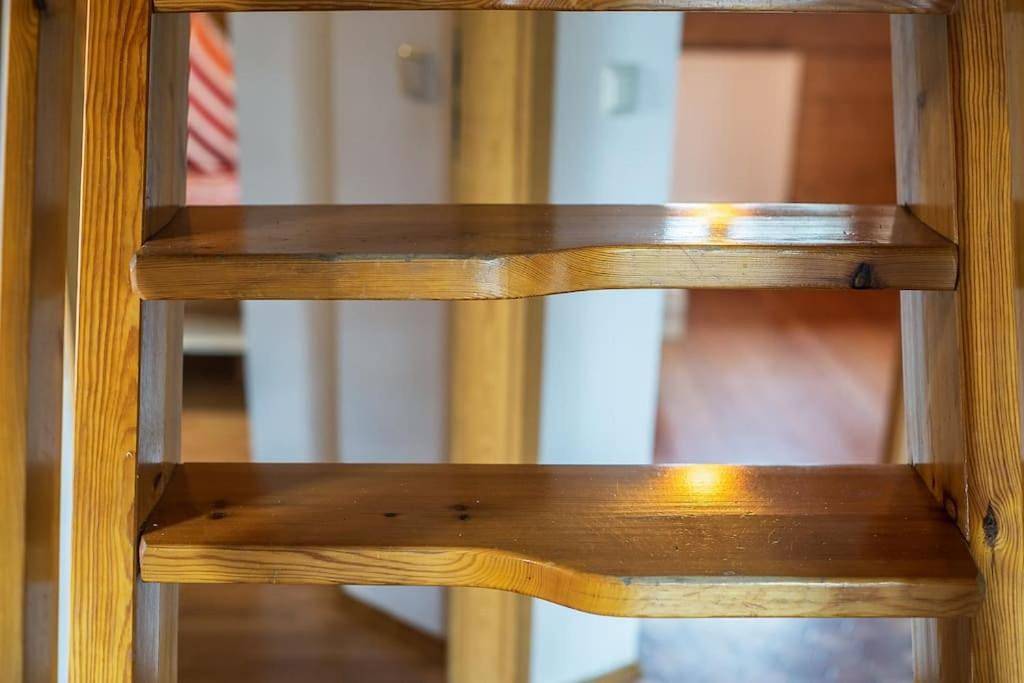 Ganze Wohnung, Apart Nordgrat - Buxacher Straße 23 + Motorradvermietung in Memmingen, Bayerisch Schwaben