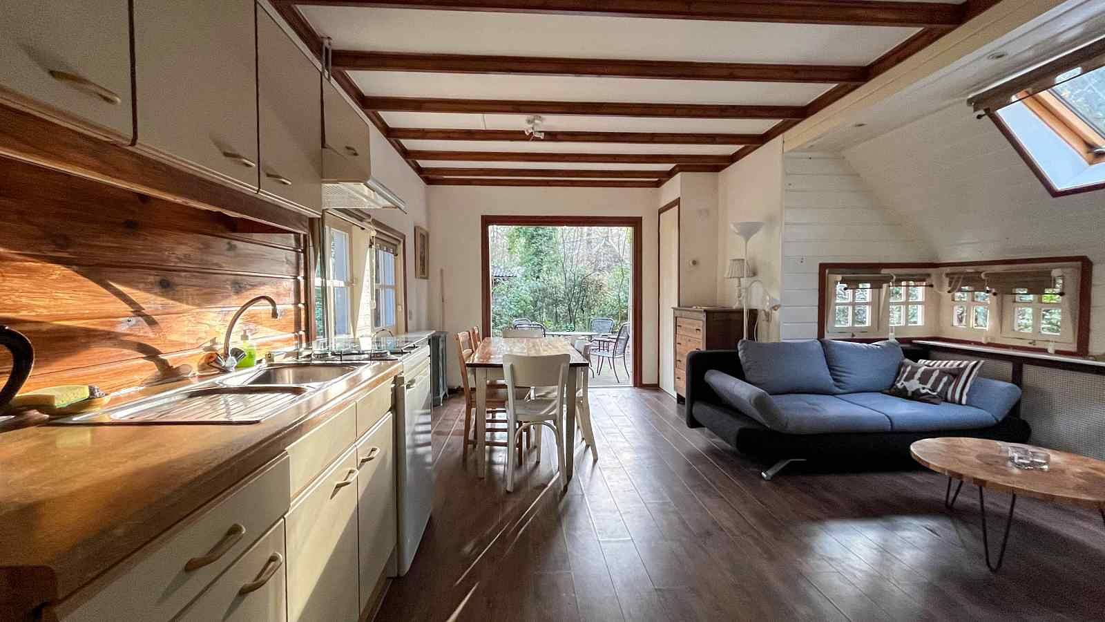 Freistehendes Ferienhaus für 5 Personen mit Sauna, waldreich gelegen in der Nähein Drenthe in Drenthe