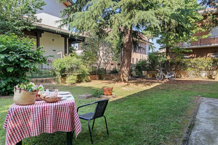 Appartamento per 6 persone, con Balcone e Giardino