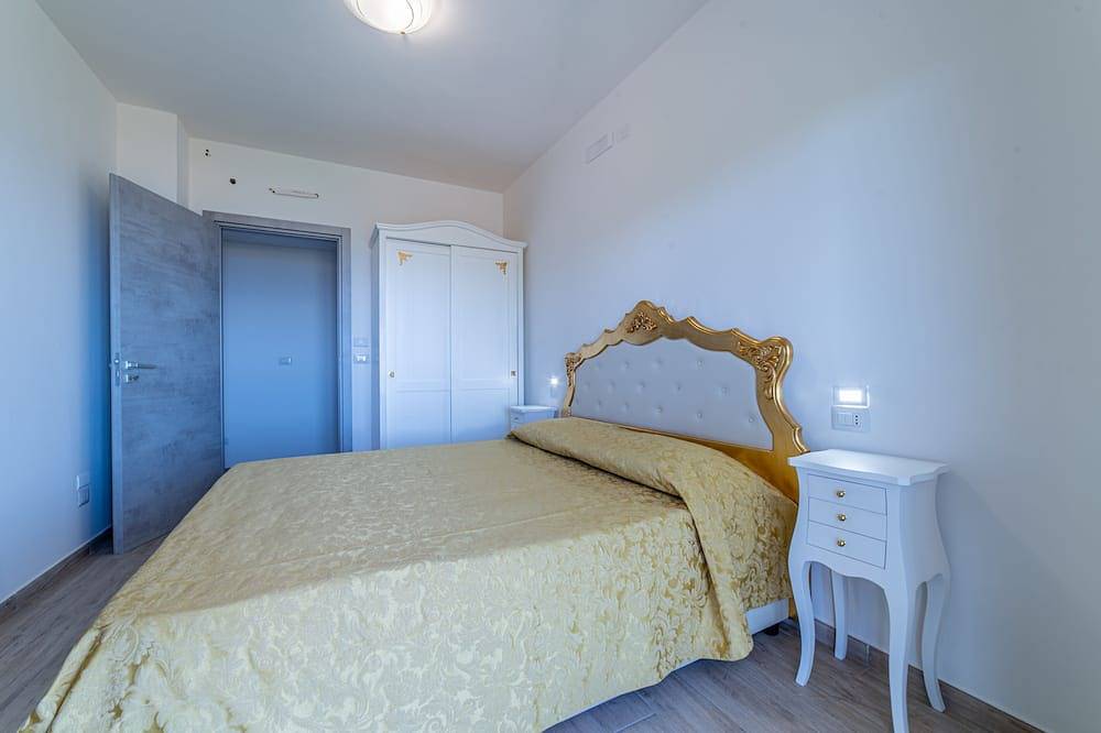Ganze Wohnung, Vacation Home \"The Vineyard\": between sea and nature- Apartment \"The classic style\" in Castellabate, Cilento