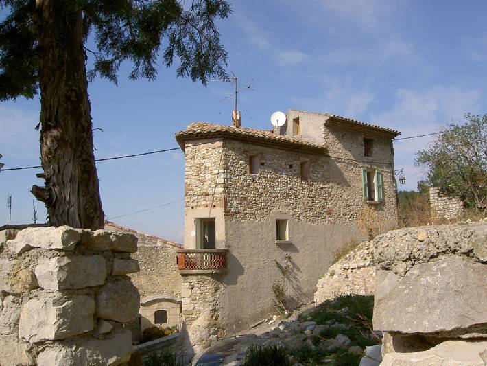 Gîte pour 2 personnes, avec Jardin à Gigondas