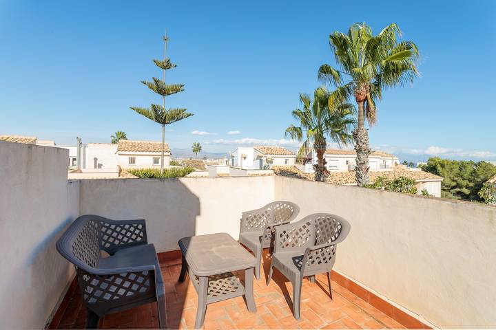 Bungalow für 5 Personen, mit Garten und Kinderpool in Santa Pola - 2